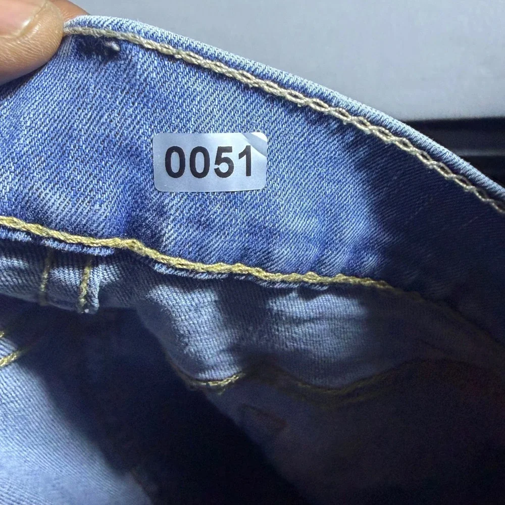 Levis 511 Slim Fit Jeans Mens 38x30 Medium Wash Blue Denim Stretch 04511-1907